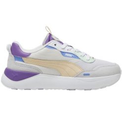 Buty damskie Puma Runtamed Platform. Białe obuwie sportowe damskie Puma, bez wzorów, trekkingowe. Za 199.99 zł.