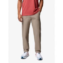 Spodnie softshell Columbia Traverse To Trail 2.0 Pant. Brązowe spodnie sportowe męskie Columbia, na lato, bez wzorów, z softshellu, trekkingowe. Za 535.49 zł.