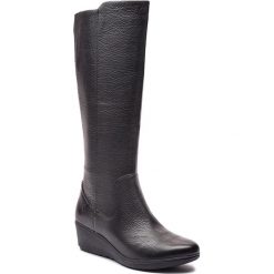 Kozaki CLARKS - Un Tallara Esa 261355444 Black. Kozaki damskie marki Clarks. W wyprzedaży za 449.00 zł.