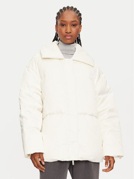 Calvin Klein Kurtka zimowa K20K207720 Écru Regular Fit. Kurtki damskie Calvin Klein, na zimę, l, bez wzorów, z syntetyku, bez kaptura. Za 649.99 zł.