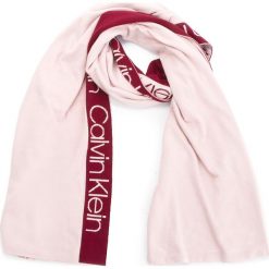 Szal CALVIN KLEIN - Stripey Branded Scar K60K604729 629. Szaliki i chusty damskie marki Calvin Klein. W wyprzedaży za 219.00 zł.