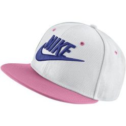 Nike Czapka Dziecięca Y Nk True Cap Futura White Coral Chalk Black Rush Violet. Czapki dla dzieci marki Nike. W wyprzedaży za 75.00 zł.