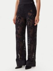 Guess Spodnie materiałowe O5BB00 W4700 Czarny Regular Fit. Czarne spodnie materiałowe damskie Guess, xl, z aplikacjami, z materiału. Za 399.99 zł.