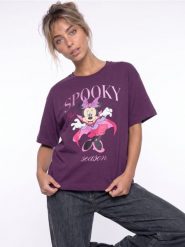 Bawełniana koszulka z nadrukiem Minnie Mouse - fioletowy. Fioletowe t-shirty damskie Sinsay, l, bez wzorów, z bawełny, bez kołnierzyka. Za 29.99 zł.