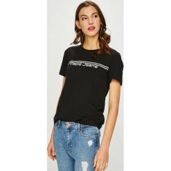 Pepe Jeans - Top Bettie. Czerwone t-shirty damskie Pepe Jeans, m, bez wzorów, z bawełny, casualowe, bez kołnierzyka. W wyprzedaży za 79.90 zł.