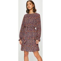 Only - Sukienka Lara. Sukienki damskie marki Only. W wyprzedaży za 119.90 zł.