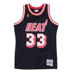 Koszulka NBA Miami Heat Alonzo Mourning. Czarne koszulki sportowe męskie Mitchell & Ness, bez wzorów, bez kołnierzyka, bez ramiączek, na fitness i siłownię. Za 517.00 zł.