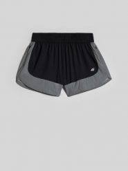 4F Spodenki do biegania szybkoschnące damskie - czarne XL. Czarne szorty sportowe damskie 4f, l, bez wzorów, z materiału, do biegania. Za 199.99 zł.