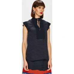 Tommy Hilfiger - Top. T-shirty damskie Tommy Hilfiger. W wyprzedaży za 299.90 zł.