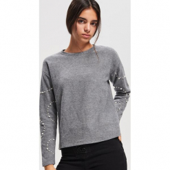 Bluza z koralikami - Jasny szar. Szare bluzy damskie Reserved. Za 79.99 zł.