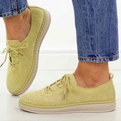 Żółte skórzane półbuty damskie Filippo Dp7674/26. Żółte półbuty damskie Filippo, na lato, bez wzorów, z jeansu, casualowe, z okrągłym noskiem, bez obcasa, na płaskiej podeszwie, bez zapięcia. Za 219.00 zł.