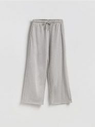 Spodnie z bawełną - ciemnoszary. Szare spodnie materiałowe damskie Reserved, l, bez wzorów, z bawełny. Za 89.99 zł.