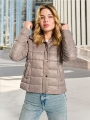 Kurtka z kapturem - fioletowy. Fioletowe kurtki damskie Sinsay, l, bez wzorów, z materiału, z kapturem. Za 59.99 zł.