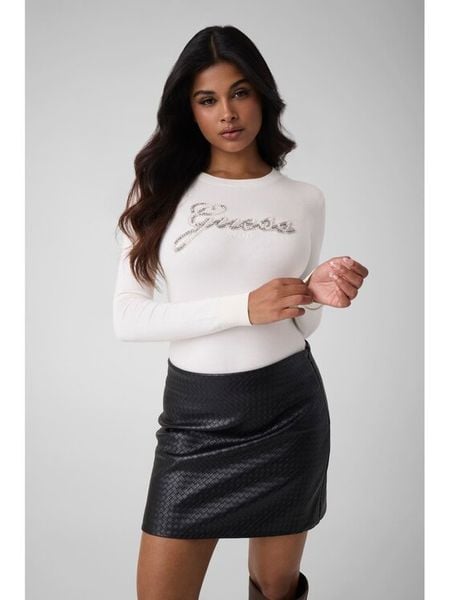 Guess Sweter W6BR53 Z1454 Kremowy Regular Fit. Białe swetry damskie Guess, l, z aplikacjami, z wiskozy, bez kołnierzyka, bez ramiączek, bez kaptura. Za 344.99 zł.