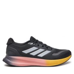 Buty do biegania adidas. Białe obuwie sportowe damskie Adidas, bez wzorów, do biegania. Za 259.99 zł.