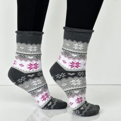 Skarpetki damskie frotte bezuciskowe Norweskie 1035 pu. Fioletowe skarpety damskie Milena, bez wzorów, z bawełny. Za 21.90 zł.