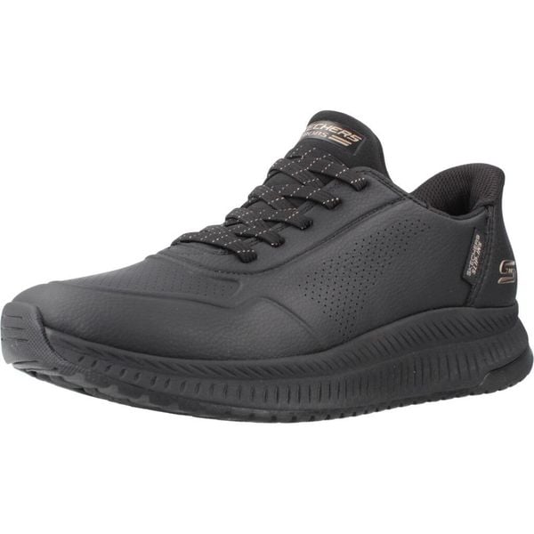 Buty SKECHERS 117740S Czarny. Czarne trekkingi damskie Skechers, trekkingowe. Za 319.99 zł.
