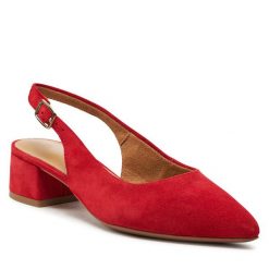 Sandały Tamaris. Czerwone klapki damskie Tamaris, bez wzorów, bez obcasa, na płaskiej podeszwie, bez zapięcia. Za 399.99 zł.