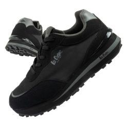 Buty Lee Cooper LCW-25-03-3364L czarne. Czarne obuwie sportowe damskie bez wzorów, z materiału. Za 285.75 zł.