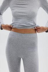 Bawełniane legginsy w kolorze GREY MELANGE - SHAPE-S. Szare legginsy damskie Marsala, m, bez wzorów, z bawełny. Za 89.90 zł.