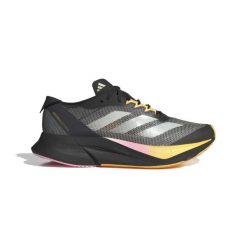 Buty biegowe adidas adizero boston 12 Czarny. Czarne obuwie sportowe damskie Adidas, bez wzorów, z gumy, do biegania. Za 578.45 zł.