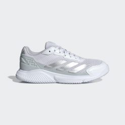 Buty Courtquick Padel. Białe obuwie sportowe damskie Adidas, bez wzorów, z materiału, tenisowe. Za 349.00 zł.