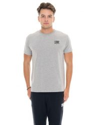 Męska koszulka z krótkim rękawem z elastycznej bawełny z małym logo „Basic”. Zielone koszulki sportowe męskie LEONE 1947 APPAREL, l, bez wzorów, z bawełny, bez kołnierzyka, bez ramiączek, na fitness i siłownię. Za 147.35 zł.