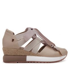 Espadryle Gioseppo. Brązowe espadryle damskie Gioseppo, bez wzorów, bez obcasa, bez zapięcia. Za 309.99 zł.