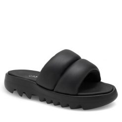 Klapki Reebok. Czarne klapki damskie Reebok, bez wzorów, bez obcasa. Za 160.99 zł.