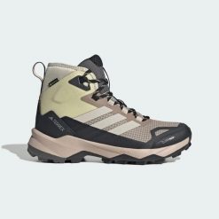 Buty trekkingowe do kostki Terrex Skychaser AX5 GORE-TEX® CLIMAWARM+. Białe trekkingi damskie Adidas, trekkingowe, climawarm (adidas). Za 699.00 zł.
