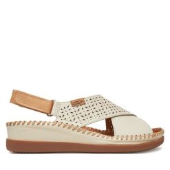 Sandały Pikolinos. Żółte sandały damskie Pikolinos, bez wzorów, bez obcasa, na płaskiej podeszwie, bez zapięcia. Za 449.99 zł.