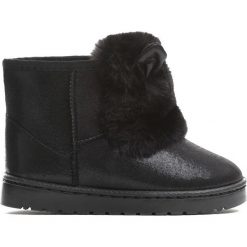 Czarne Śniegowce Was Young. Buty zimowe dziewczęce marki Born2be. Za 59.99 zł.
