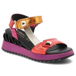 Sandały damskie S.Barski, na masywnej amortyzowanej podeszwie z dynamicznym zestawieniem kolorów i szerokimi ozdobnymi sznurówkami, czerwone, CR61-30. Czerwone klapki damskie S.BARSKI, bez wzorów, bez obcasa, na koturnie, bez zapięcia. Za 289.00 zł.