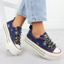 Trampki jeansowe na paltformie niebieskie Goe RR2N4103 37. Niebieskie trampki i tenisówki damskie Filippo, bez wzorów, z jeansu, bez zapięcia. Za 574.89 zł.