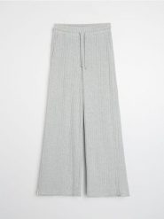 Prążkowane spodnie wide leg - szary. Szare spodnie materiałowe damskie Sinsay, l, bez wzorów, prążkowane. Za 49.99 zł.