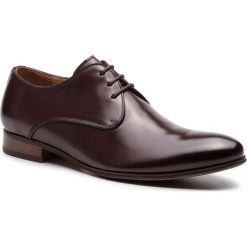 Półbuty KAZAR - Fantale 39318-09-06 Bordeaux. Czerwone eleganckie półbuty Kazar, ze skóry, wizytowe, bez zapięcia. W wyprzedaży za 379.00 zł.