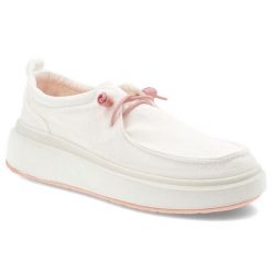 Półbuty damskie Jeep, na platformie z okrągłym noskiem wsuwane materiałowe, białe, JL51500A-098. Białe półbuty damskie Jeep, bez wzorów, z materiału, eleganckie, z okrągłym noskiem, bez obcasa, na platformie, bez zapięcia. Za 246.99 zł.