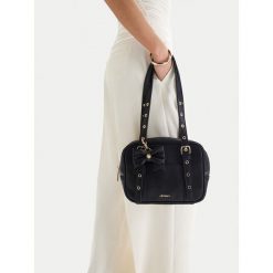 Torebka JENNY. Czarne torebki do ręki damskie Jenny, bez wzorów, klasyczne, bez dodatków. Za 129.99 zł.