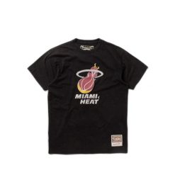 Koszulka Miami Heat NBA Team Logo. Czarne koszulki sportowe męskie Mitchell & Ness, bez wzorów, bez kołnierzyka, bez ramiączek, do koszykówki. Za 233.00 zł.