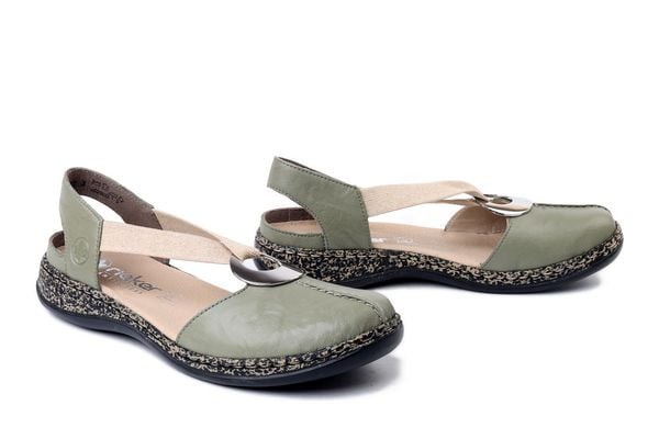 RIEKER 46361-52 green, sandały damskie. Zielone sandały damskie Rieker, bez wzorów, z gumy, bez obcasa, bez zapięcia. Za 296.91 zł.