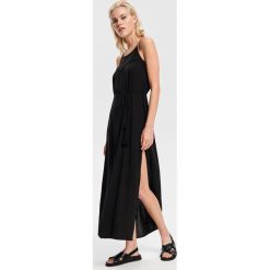 Sukienka maxi z wiskozy - Czarny. Sukienki damskie Reserved. W wyprzedaży za 69.99 zł.