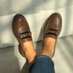 Brązowe skórzane mokasyny damskie Sergio Leone 25166. Brązowe mokasyny damskie Sergio Leone, z jeansu, biznesowe. Za 269.00 zł.