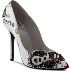 Szpilki ICEBERG - Dany 1 17EID902A Galaxy Bianco. Szpilki damskie marki Clarks. W wyprzedaży za 979.00 zł.