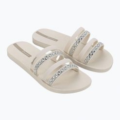 Klapki damskie Ipanema Chic Slide. Brązowe klapki damskie Ipanema, bez wzorów, bez obcasa. Za 99.99 zł.