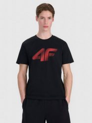 4F T-shirt regular z nadrukiem męski - czarny S. Czarne koszulki sportowe męskie 4f, m, bez wzorów, z bawełny, klasyczne, bez kołnierzyka. Za 59.99 zł.