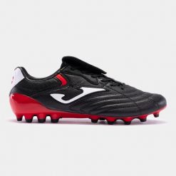 Buty piłkarskie męskie Joma Aguila Cup AG. Białe buty sportowe męskie Joma, bez zapięcia, do piłki nożnej. Za 139.99 zł.