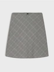 Spódnica mini w kratkę z domieszką wiskozy - wielobarwny. Spódnice damskie Sinsay, l, bez wzorów, z materiału, mini. W wyprzedaży za 25.99 zł.