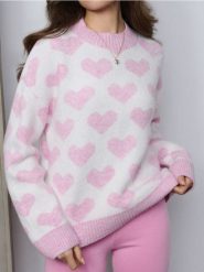 Sweter w serca - kremowy. Białe swetry damskie Sinsay, l, bez wzorów, bez kołnierzyka, bez ramiączek, bez kaptura. Za 59.99 zł.