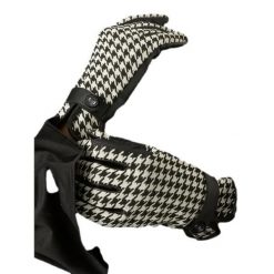 Rękawice jeździeckie PS of Sweden Hannah. Czarne rękawiczki dziecięce PS OF SWEDEN, bez wzorów. Za 351.00 zł.