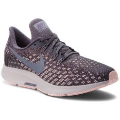 Buty NIKE - Air Zoom Pegasus 35 942855 006 Gridiron/Light Carbon. Obuwie sportowe damskie marki Nike. W wyprzedaży za 419.00 zł.